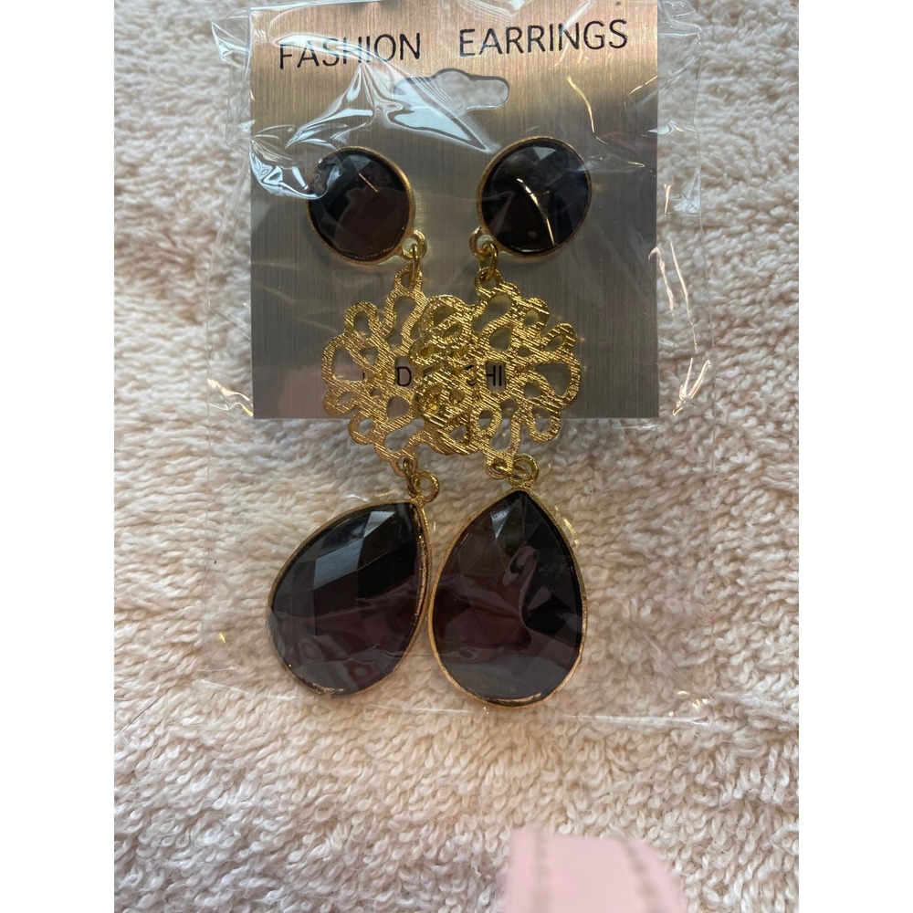 Earrings 2 pair